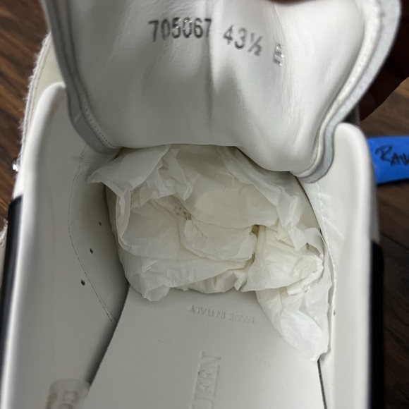 **$0LD** - Picture 4 of 9